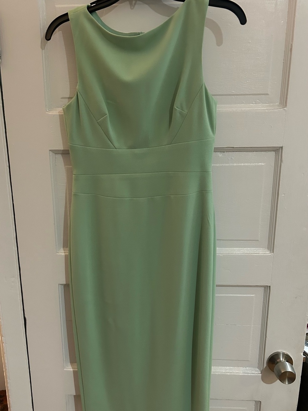 Donna Morgan Sleeveless Mint Green Maxi Dress